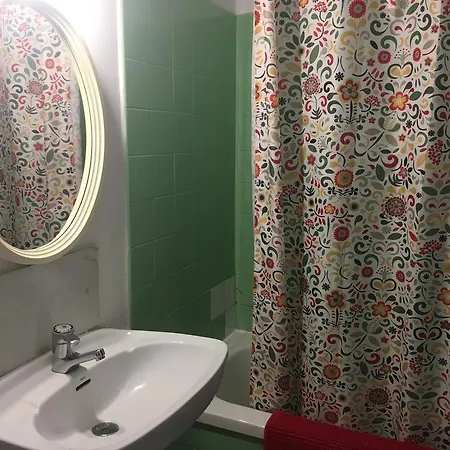 Casa Austria بيت ضيافة كاليليا
