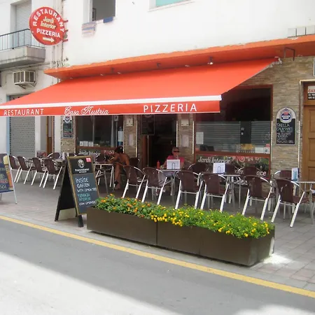 Guest house Casa Austria 3*